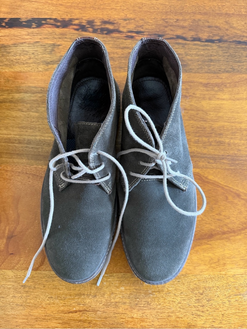 Men's Johnston & Murphy Taupe Suede Chukka Boots